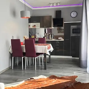 Golden Gapa City Center 22 Apartment