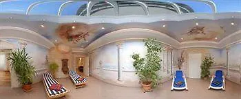Hotel Rheinischer Hof Garmisch-Partenkirchen 4*,