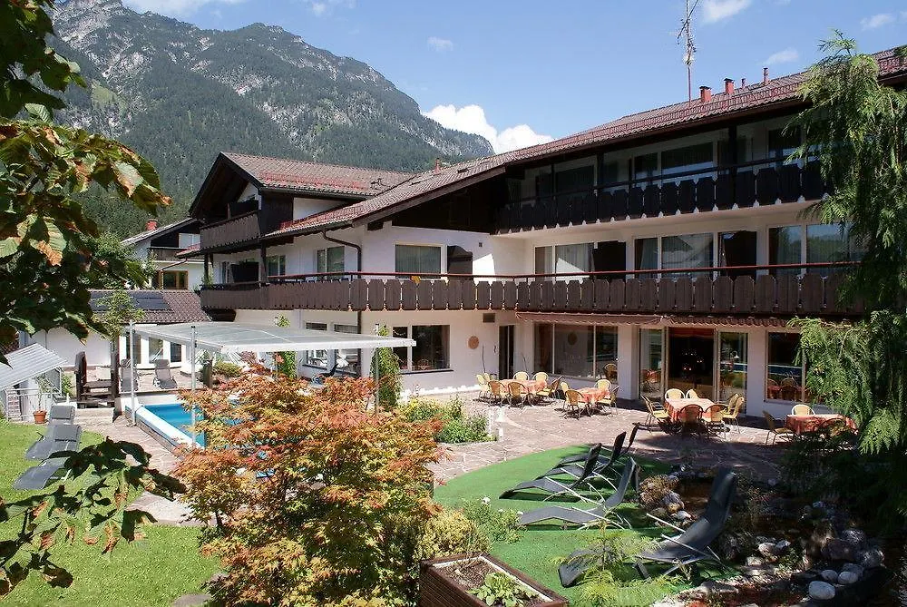 Hotel Rheinischer Hof Garmisch-Partenkirchen